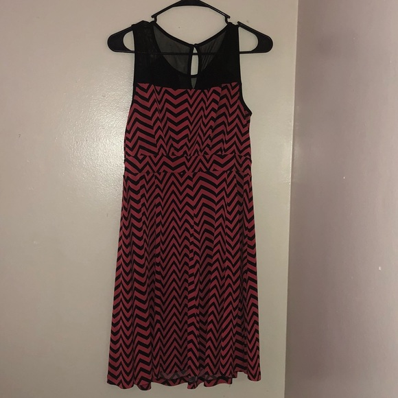 Enfocus Petite / Midi Dress / Size 8P - Picture 2 of 4